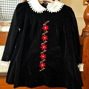 RUTH OF CAROLINA VINTAGE BLACK VELVET WITH RED CHRISTMAS FLOWERS DRESS